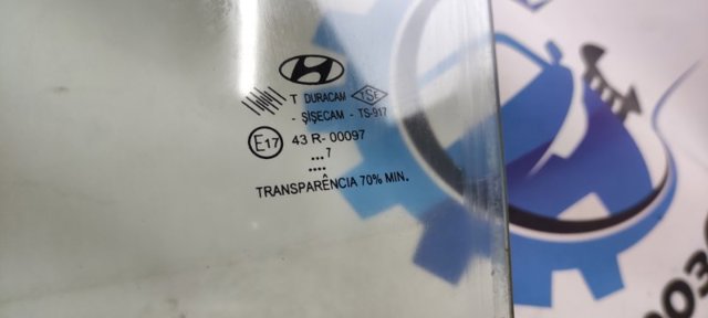 824111E010 HYUNDAI Стекло двери передней левой купить в Харьков