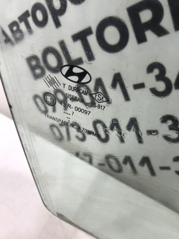 824211E010 Стекло двери передней правой купить Одесса
