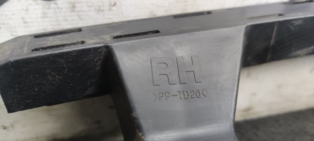 825601G000 Направляющая стекла двери купить Полтава