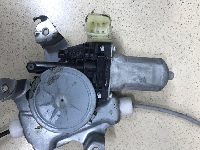82730JG00A NISSAN Мотор стеклоподъемника двери задней правой купить в Николаев