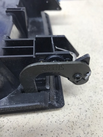 845103E010CY HYUNDAI Крышка перчаточного ящика (бардачка) купить в Николаев