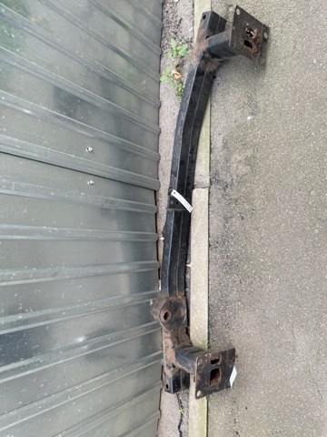 Балка бампера заднего 85032JG00A NISSAN