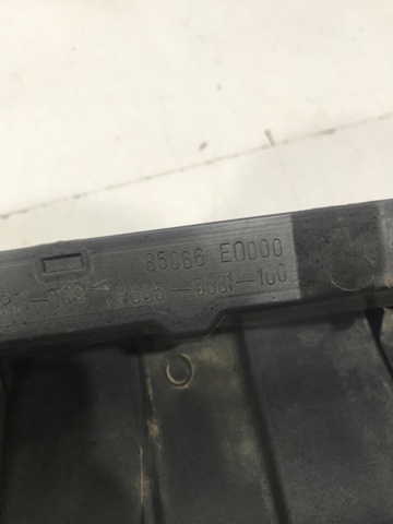 85066EQ000 NISSAN Накладка бампера заднего купить в Кривой Рог
