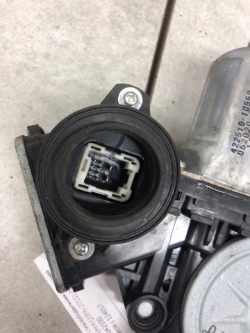 8571042100 TOYOTA купить в Ирпень