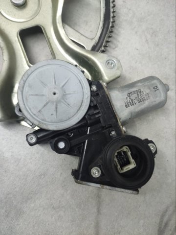 TOYOTA 8572042090 Мотор стеклоподъемника двери передней левой в наличии Днепр