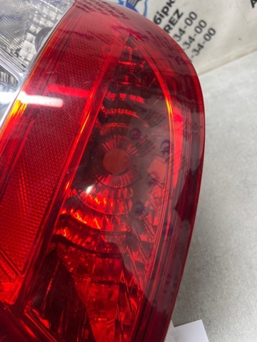 Задний правый стоп 924021J000 HYUNDAI