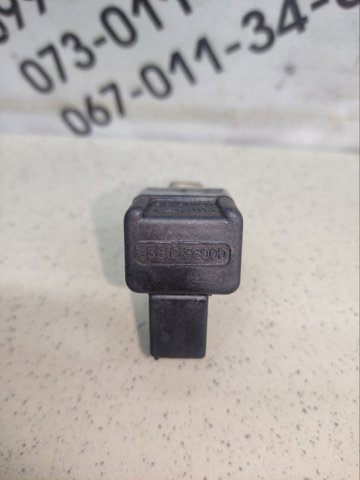 9381038000 HYUNDAI Датчик включения сцепления  купить в Киев