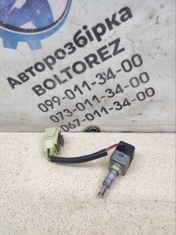 HYUNDAI 9384038000 Датчик включения сцепления  в наличии Тернополь