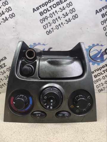 Блок управления режимов отопления 9725026XXX HYUNDAI