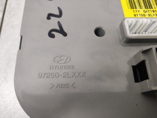 972502L1704X HYUNDAI купить в Черкассы