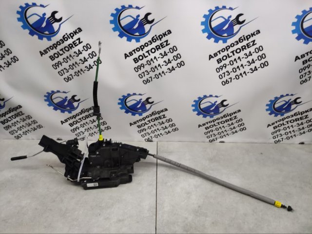 Замок передней пассажирской двери A0997206701 MERCEDES