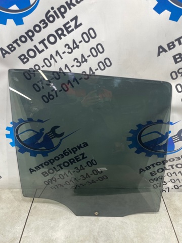 A1637350410 Стекло двери задней правой купить Ровно