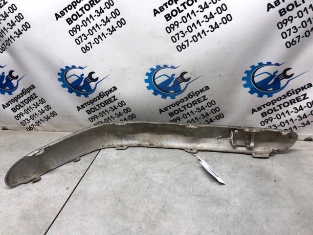A2038851821 MERCEDES Молдинг бампера переднего правый купить в Черновцы