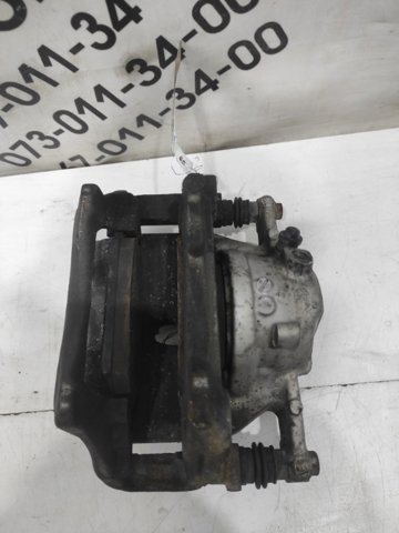 Суппорт тормозной передний правый A2054210281 MERCEDES