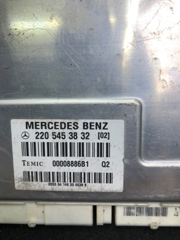 Блок управления пневмоподвеской A2205453832 MERCEDES