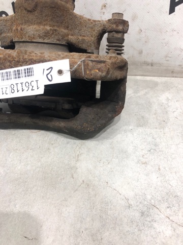 MAZDA B4Y73398ZC Суппорт тормозной передний правый в наличии Днепр