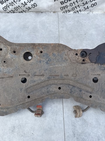 Балка передней подвески BP4K34800K MAZDA