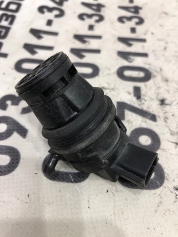 MAZDA BP4K67482 Насос заднего омывателя в наличии Ирпень