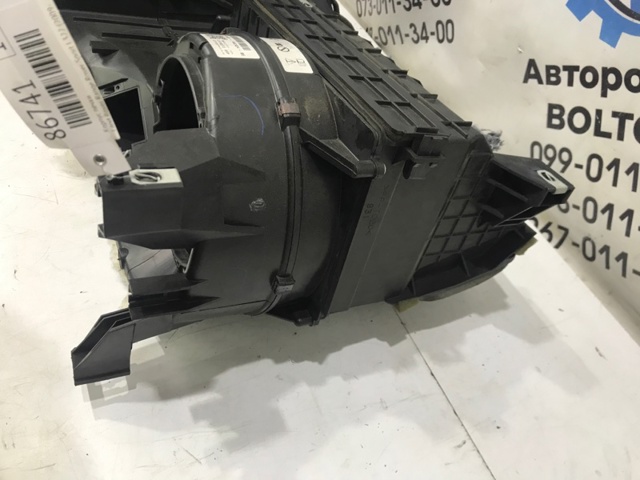 CH2218C424BE Корпус вентилятора печки (отопителя салона), в сборе купить Ужгород