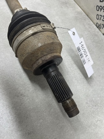 MAZDA FG0625600A Полуось (привод) передняя левая в наличии Украина