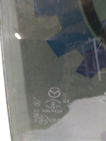 MAZDA GHK172510C Стекло двери задней правой в наличии Днепр
