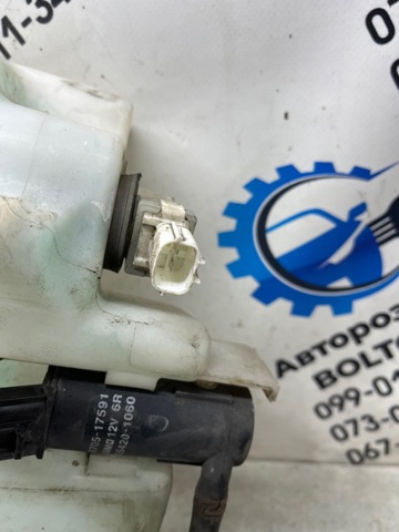 MAZDA GHP967481A Бачок омывателя в наличии Житомир