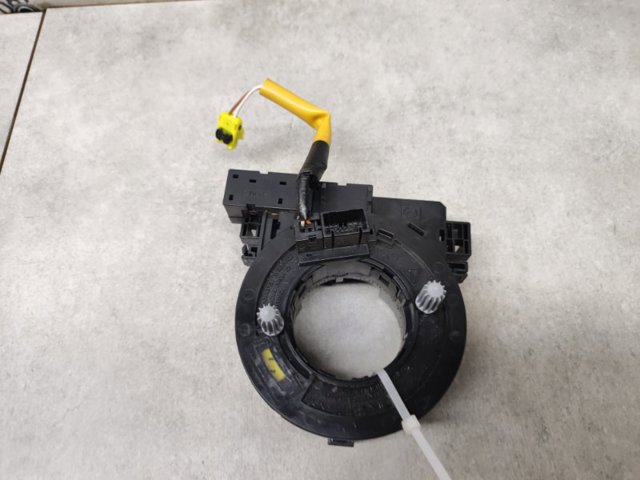 KD4966CS0B MAZDA Кольцо контактное, шлейф руля купить в Киев