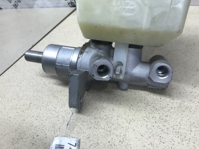 LR014569 LAND ROVER Главный тормозной цилиндр купить в Запорожье
