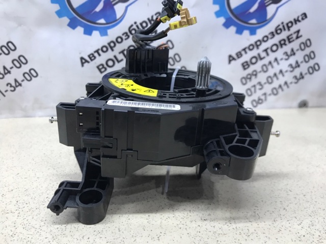 LR018556 LAND ROVER Шлейф руля купить в Чернигов