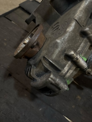 Раздаточная коробка LR023011 LAND ROVER