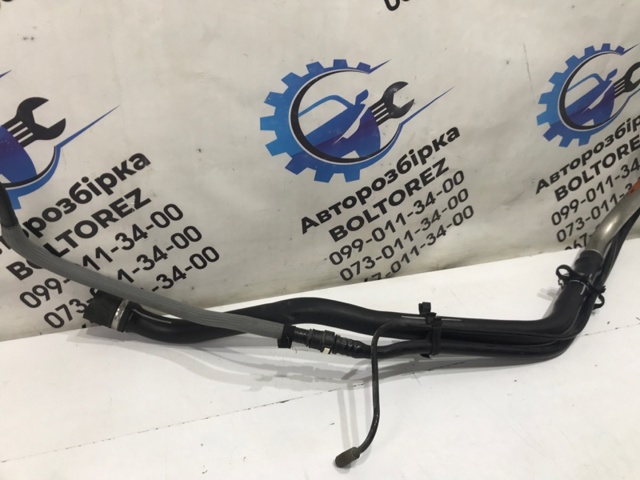 LR025318 LAND ROVER Горловина топливного бака купить в Одесса