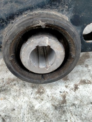 LR098369 LAND ROVER Подрамник передний купить в Черкассы