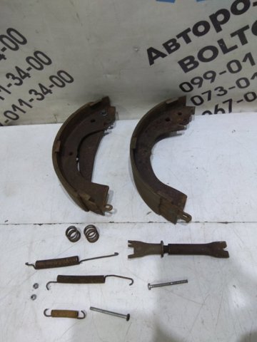 MN102643 MITSUBISHI Колодки тормозные задние барабанные купить в Черкассы