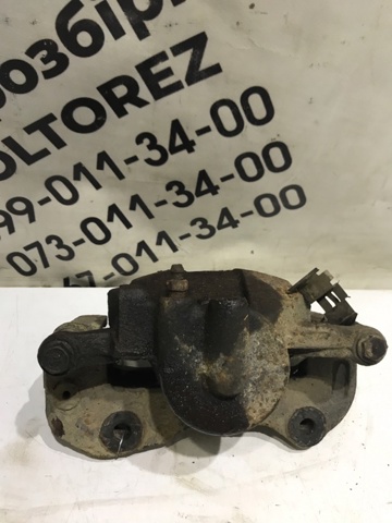 MITSUBISHI MR527978 Суппорт тормозной передний правый в наличии Винница