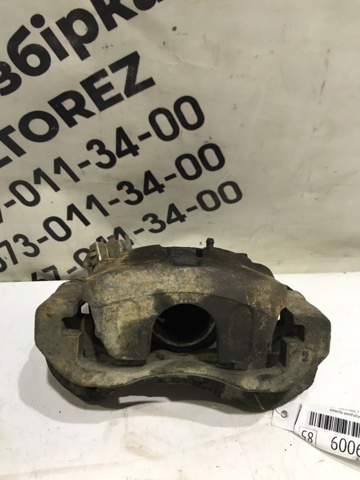 MR527978 MITSUBISHI Суппорт тормозной передний правый купить в Сумы