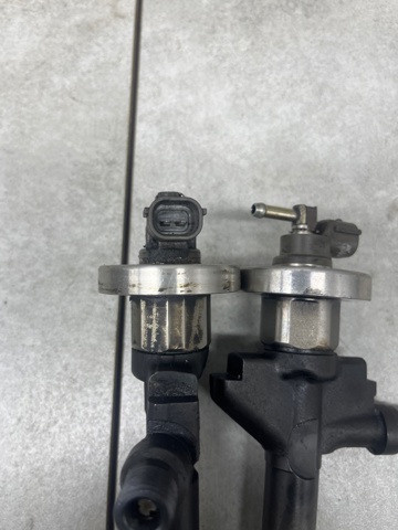 Форсунка дизельная в сборе RF5C13H50A MAZDA