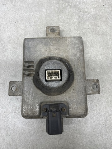 W3T10471 HONDA Ксенон, блок управления купить в Запорожье