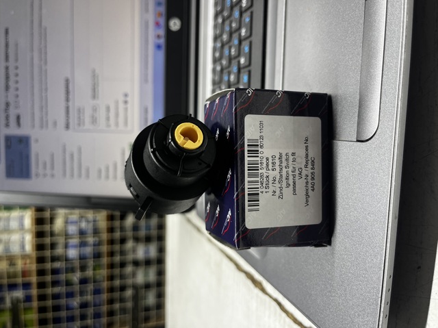 Контактная группа замка зажигания 51610 AIC