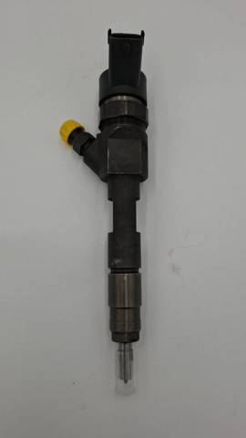 Топливные форсунки 0445110230 BOSCH
