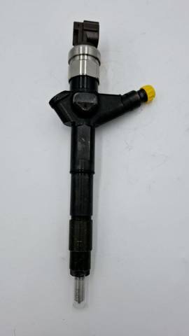 Форсунка инжектора 16600AW400 DENSO