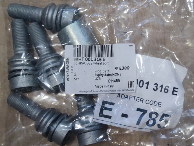 VAG 2H0698137 Колесный болт в наличии Ужгород