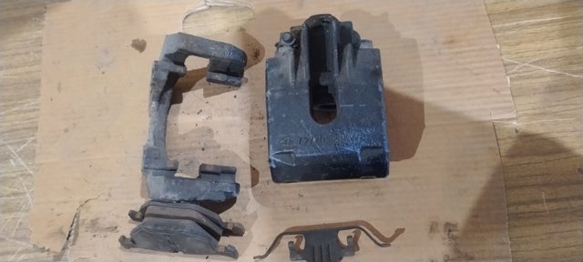 34216765909 BMW Суппорт задний левый купить в Харьков