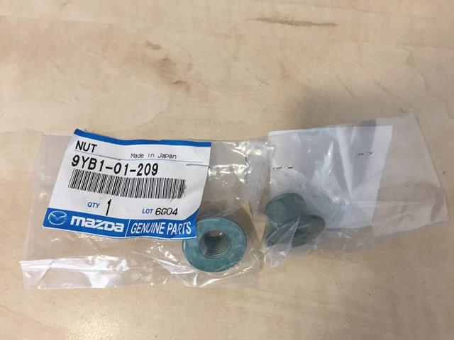 9YB101209 Гайка заднего нижнего рычага эксценрическая (развала) купить Николаев