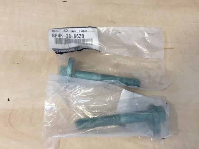 BP4K2866ZB MAZDA Болт крепления заднего нижнего рычага, внутренний купить в Сумы