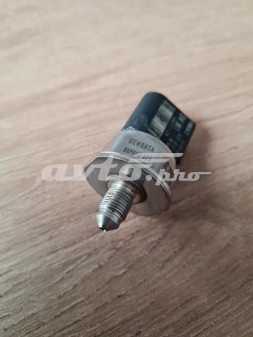 Датчик давления топлива 06K906051A VAG