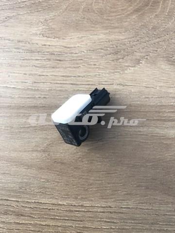 Датчик подушки безопасности 31334336 VOLVO