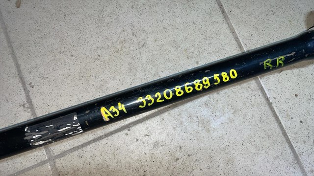 Полуось задняя, правая 33208689580 BMW