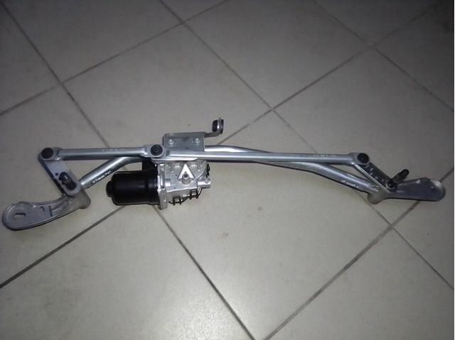 Трапеция стеклоочистителя 61617427901 BMW