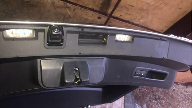 Пятая дверь 6700576240 TOYOTA