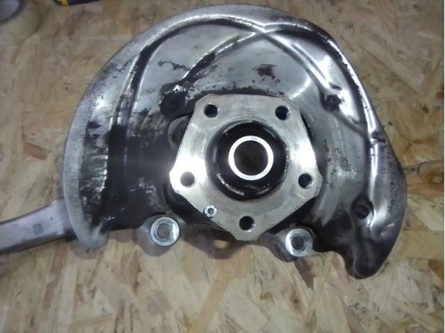 80A407560 VAG Цапфа передняя правая купить в Одесса